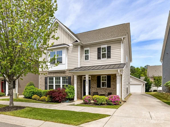 6312 Kennard Dr, Charlotte, NC 28216