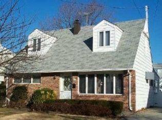 26 Arden Rd, East Rockaway, NY 11518