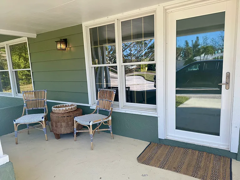 311 Island Cir — Photo 46