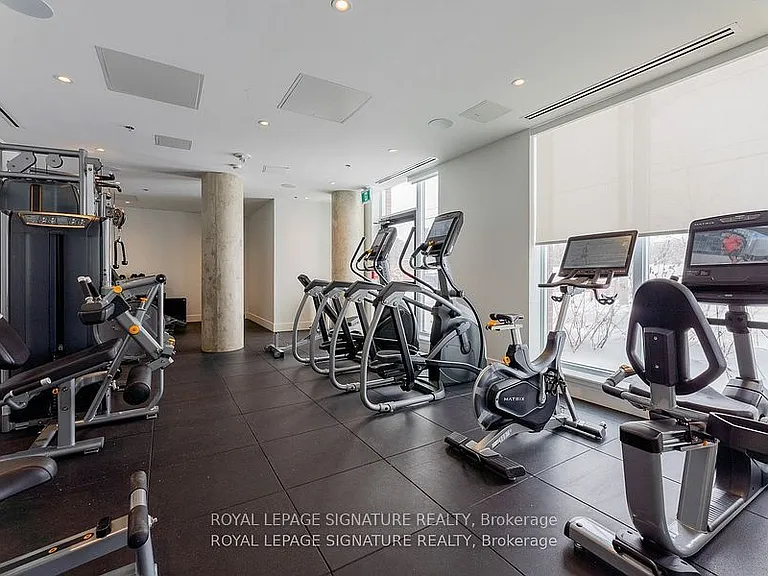 3100 Keele St #905 — Photo 9