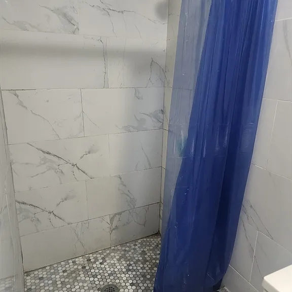 10-12 Michigan Ave #1 — Photo 6