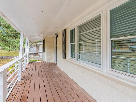 5th image of 1788 Danrich Dr