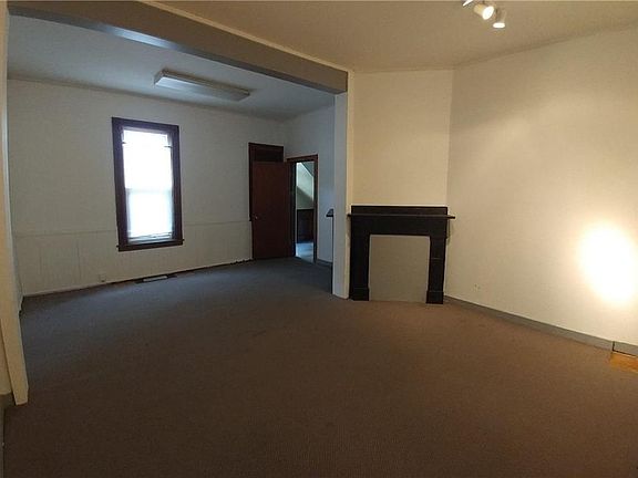 5th image of 776 Park Ave