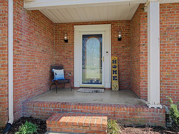 5th image of 513 Autumndale Dr