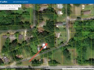 233 N Banks St, Lufkin, TX 75904