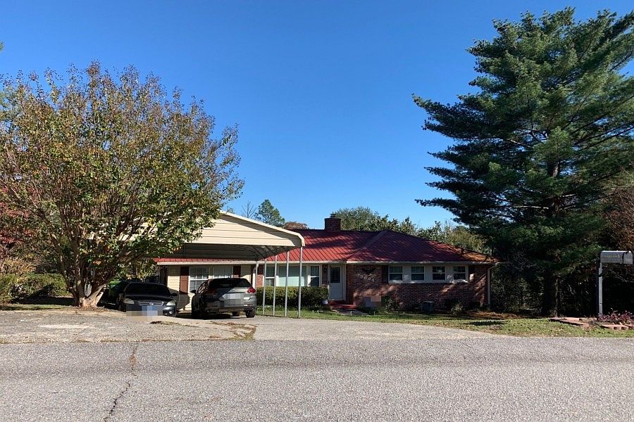 1st image of 3604 Hearn Dr