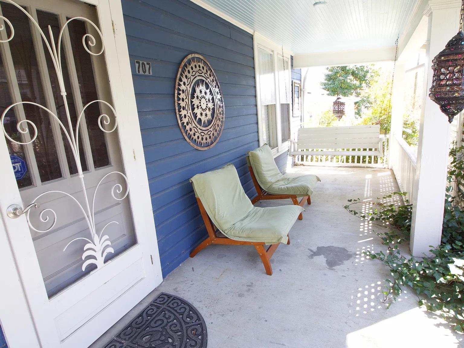 2 bed, 950 sqft, $2,200 — Photo 2