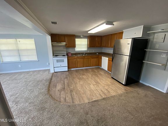 5th image of 11391 New Orleans Ave