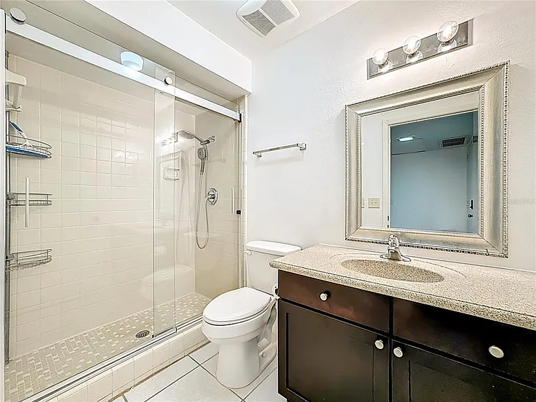 434 Palm Tree Dr #434 — Photo 25