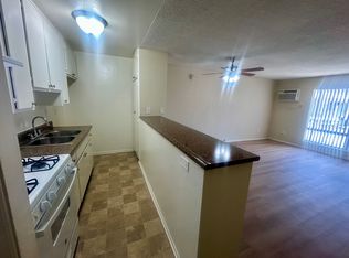 Laurel Canyon, Valley Village, CA 91607