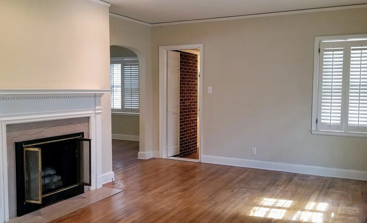 3 bedroom 1 Bathroom House — Photo 2