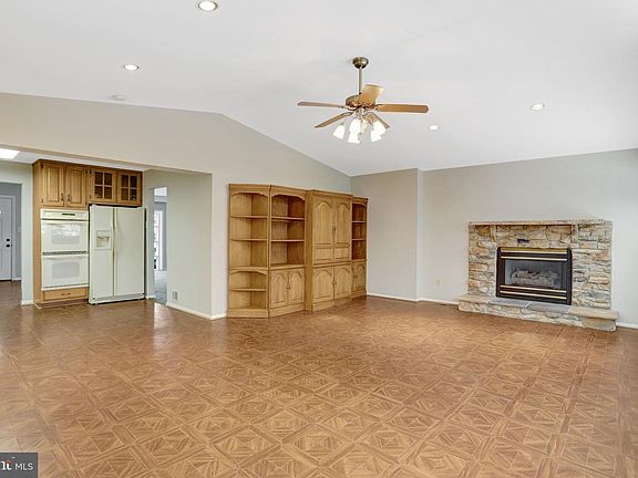 5th image of 6107 Craft Rd