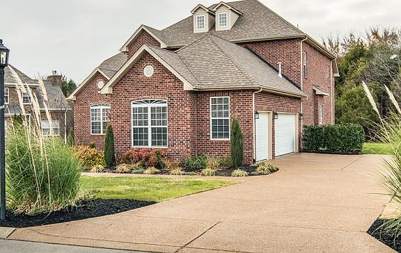3rd image of 164 Seven Springs Dr