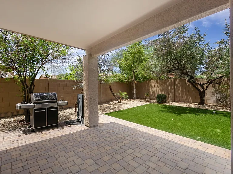 8352 W Molly Ln — Photo 22