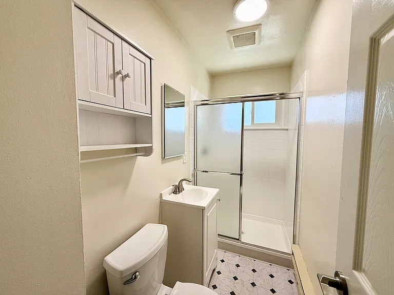 Mosaic Apartments — Photo 17