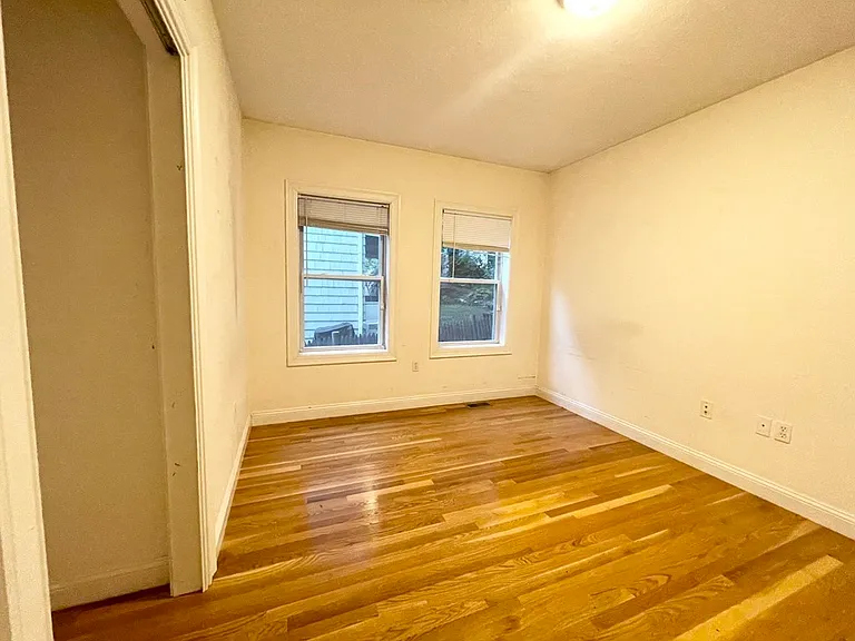 128 Hillside St #1A — Photo 9