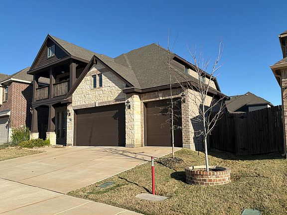 5th image of 504 Ridgewater Trl