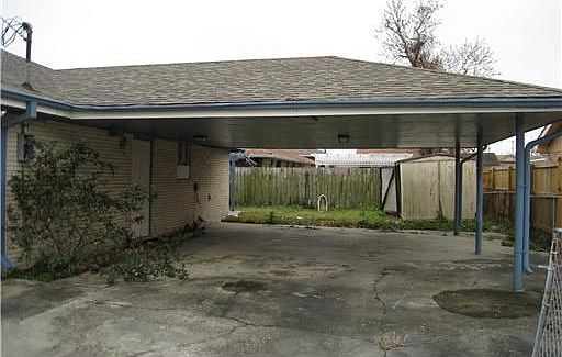 4th image of 6118 Dreux Ave