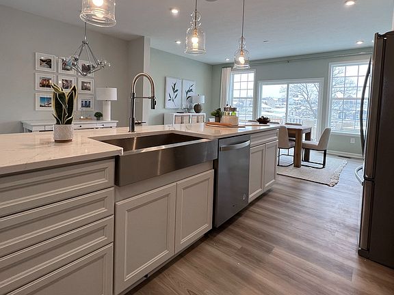 5th image of 711 Mulligan Ct