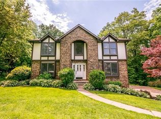 154 Saratoga Dr, Clinton, PA 15026