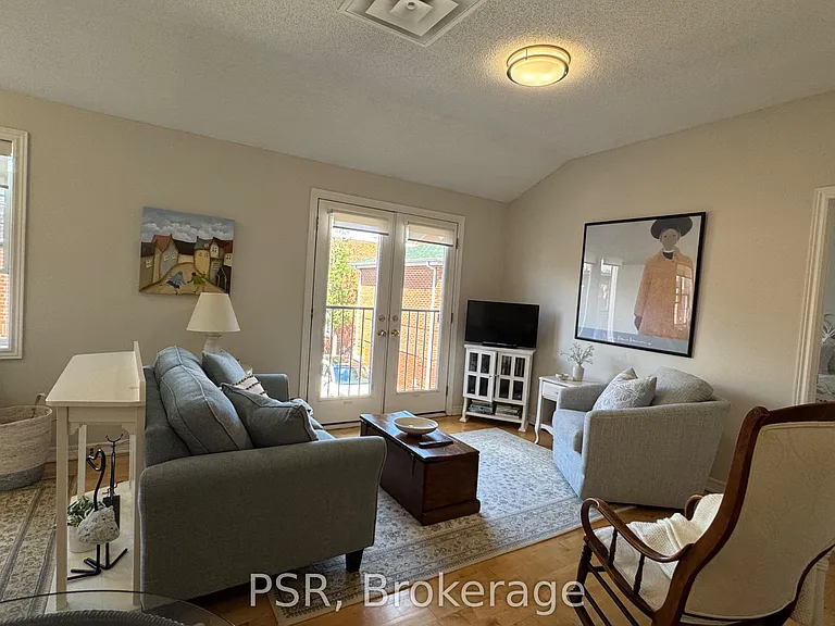 1361 Bayview Ave #CH1 — Photo 6