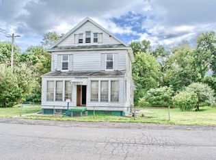 1506 Hill St, Coal Township, PA 17866