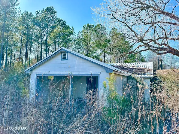 535 Airport Rd, Prentiss, MS 39474