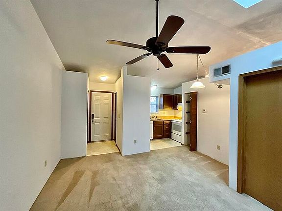 3rd image of 45 Pepperwood Ct