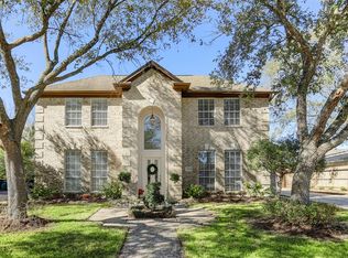 1933 Prairie Creek Dr, Pearland, TX 77581