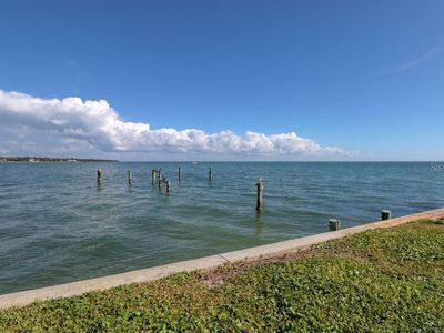 7310 Sunshine Skyway Ln S APT 113, Saint Petersburg, FL, 33711