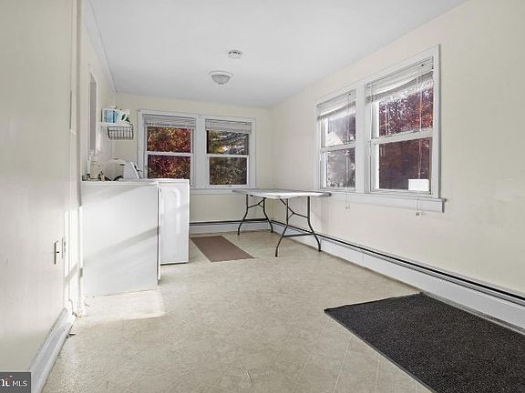4th image of 6501 Glenbard Ct