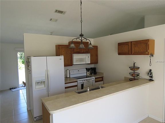 5th image of 3085 Fifer Dr