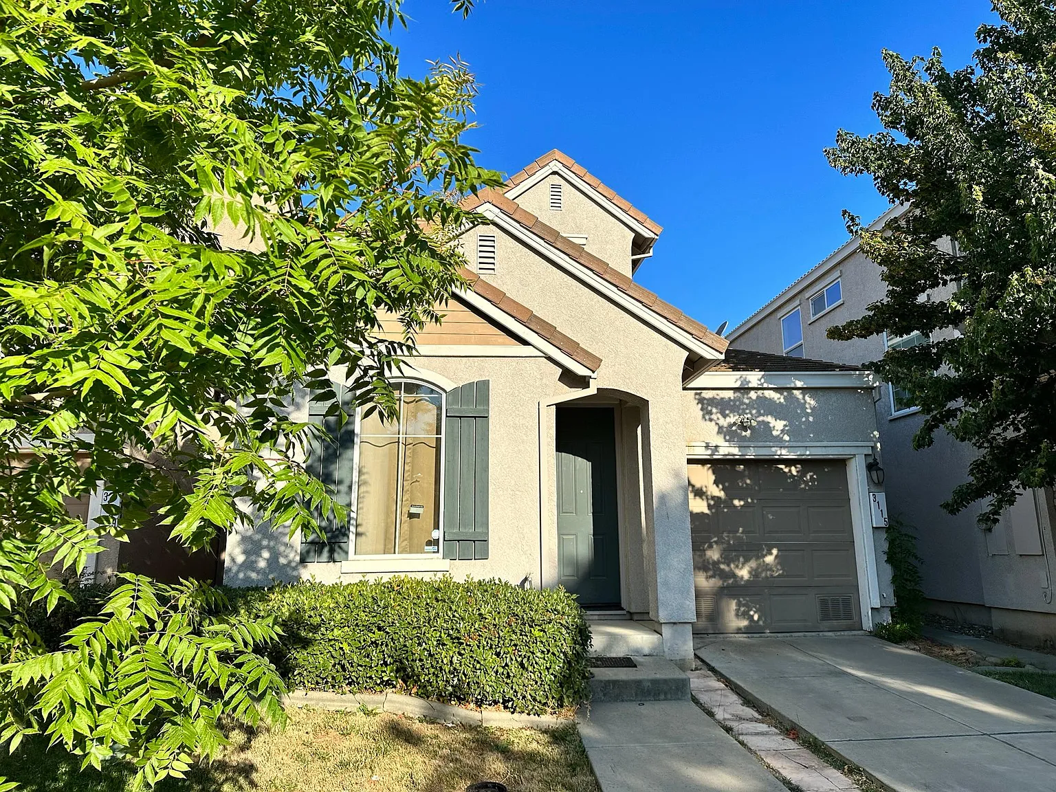 3115 Spoonwood Way photo 1
