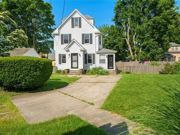 49 Palmer Ave, Warwick, RI 02889