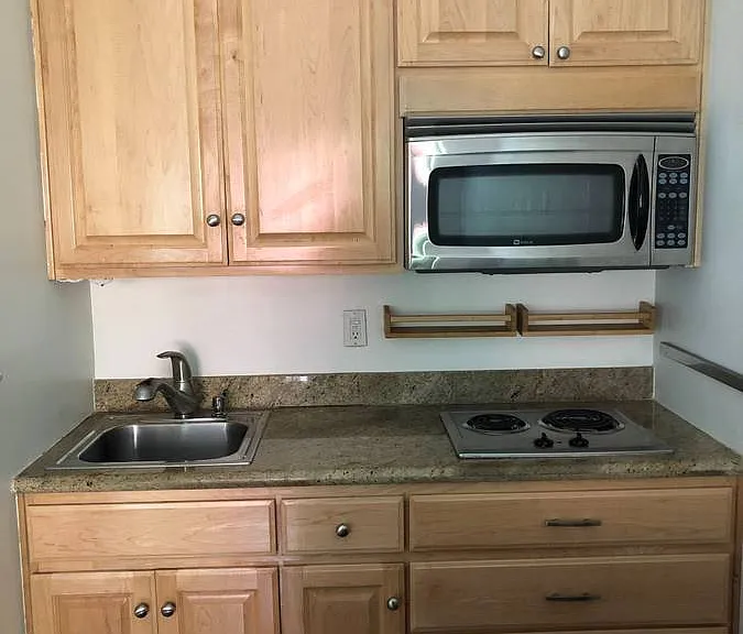 109 Rheem Blvd — Photo 6