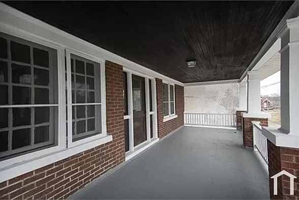 2 bed, 1200 sqft, $1,100 — Photo 4