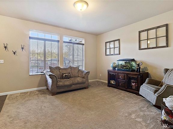 4th image of 25318 38th Ave E