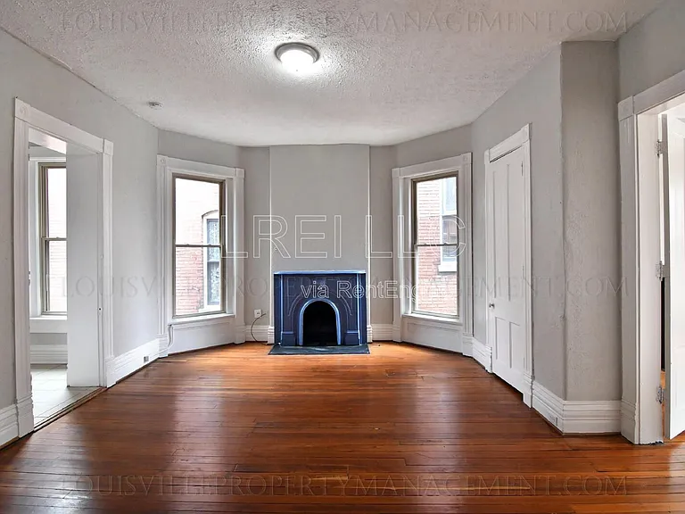 607 E Saint Catherine St #2 — Photo 8