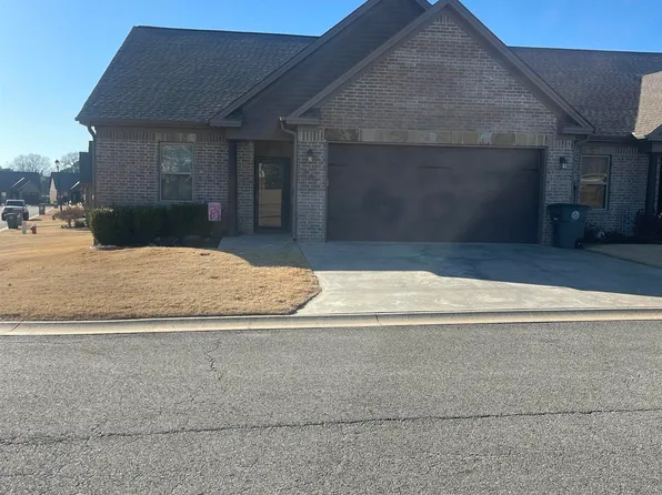 701 Greenwood Dr, Searcy, AR 72143