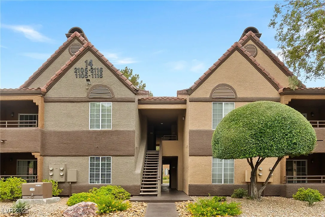 2200 S Fort Apache Rd — Photo 3