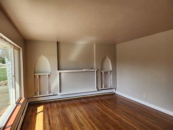 4th image of 3200 S Lowell Blvd