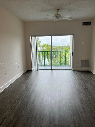 6001 SW 70th St #545 Photo 1