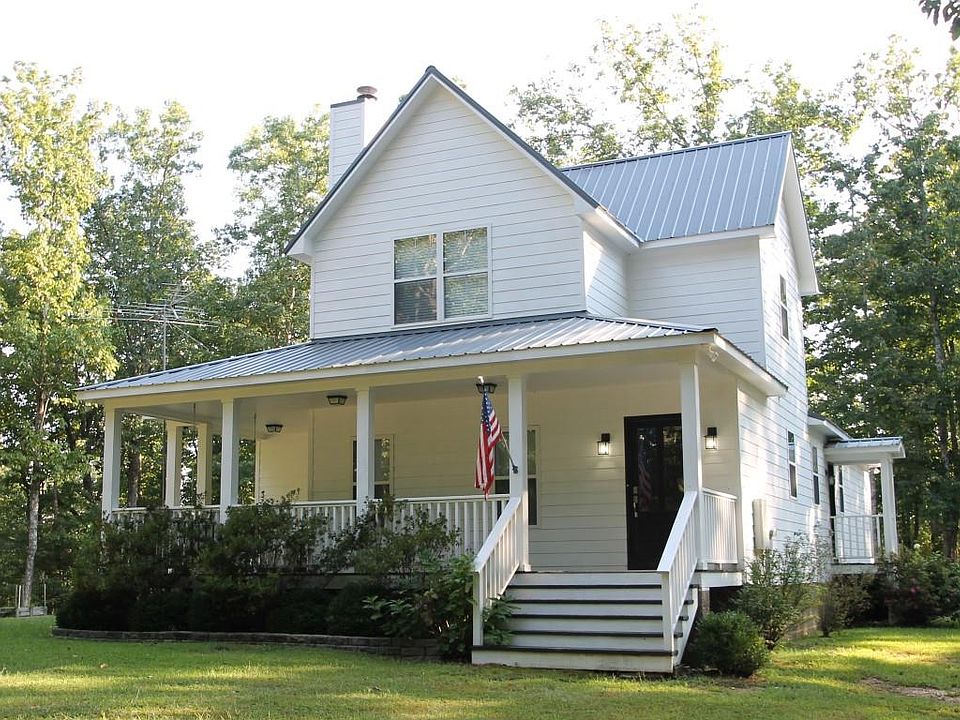 1st image of 324 Shady Hollow Ln