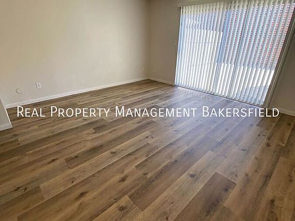5th image of 2411 Olive St #2411