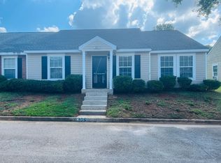 306 Lenox Cir, Lagrange, GA 30241