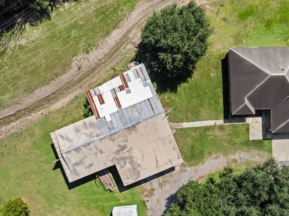 1511 Hillebrandt Rd, Beaumont, TX 77705