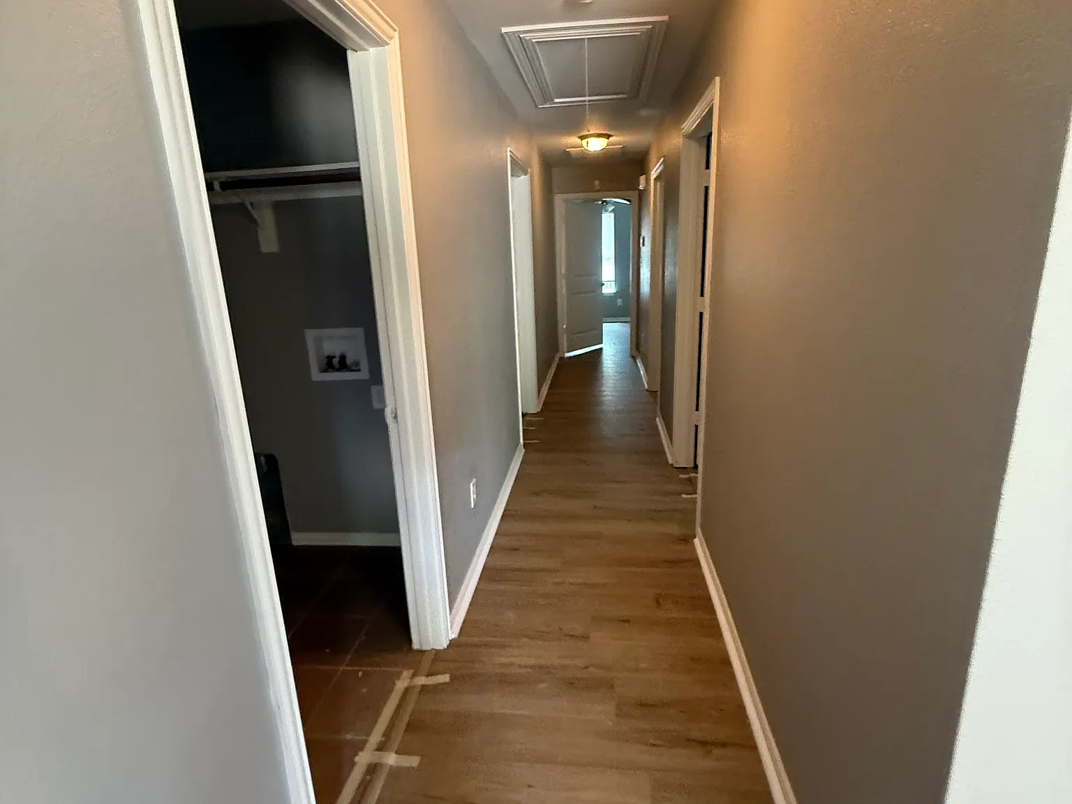 3 bed, 1090 sqft, $1,450 — Photo 2