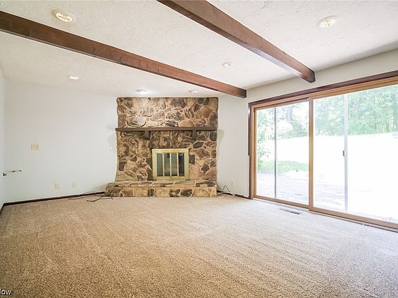 2nd image of 1712 S Belvoir Blvd