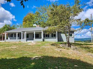 949 Severt St, Marion, VA 24354
