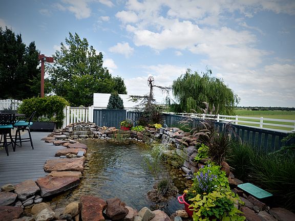 Koi Pond w/waterfall